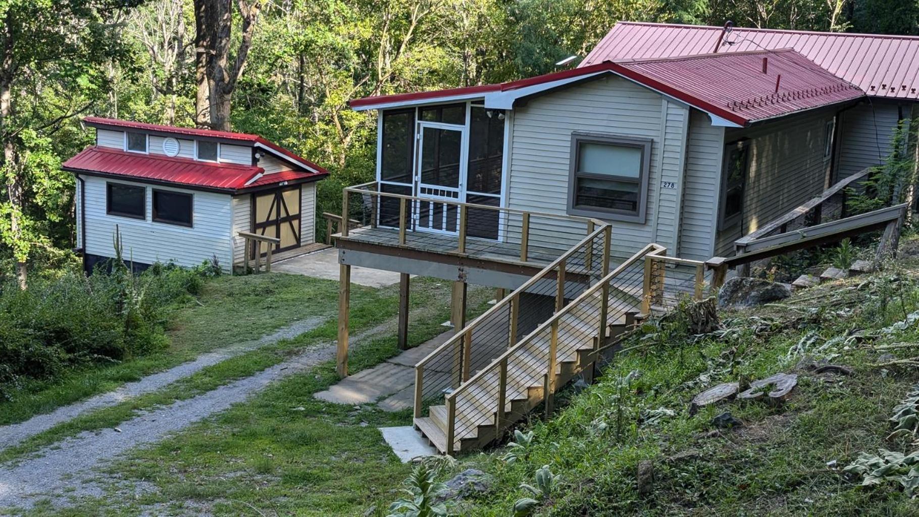 Red Roof Mountain Cabin With Starlink Internet! Stanley Esterno foto