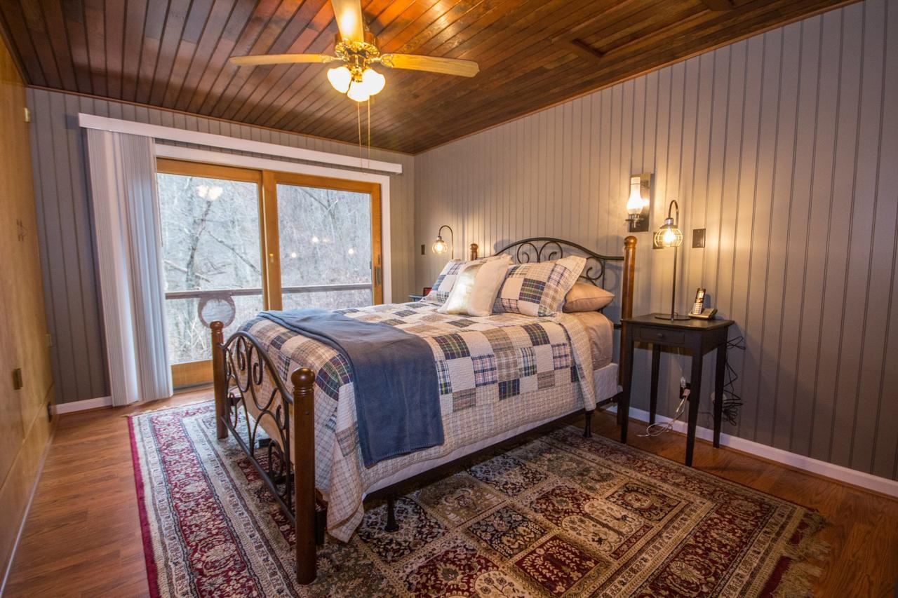 Red Roof Mountain Cabin With Starlink Internet! Stanley Esterno foto